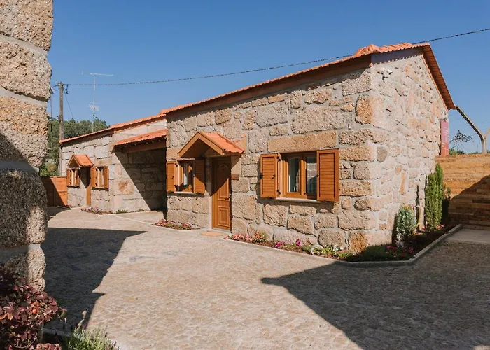 Casinhas De Vilar 别墅