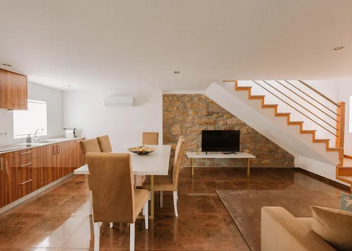 Casinhas De Vilar * Marco de Canavezes